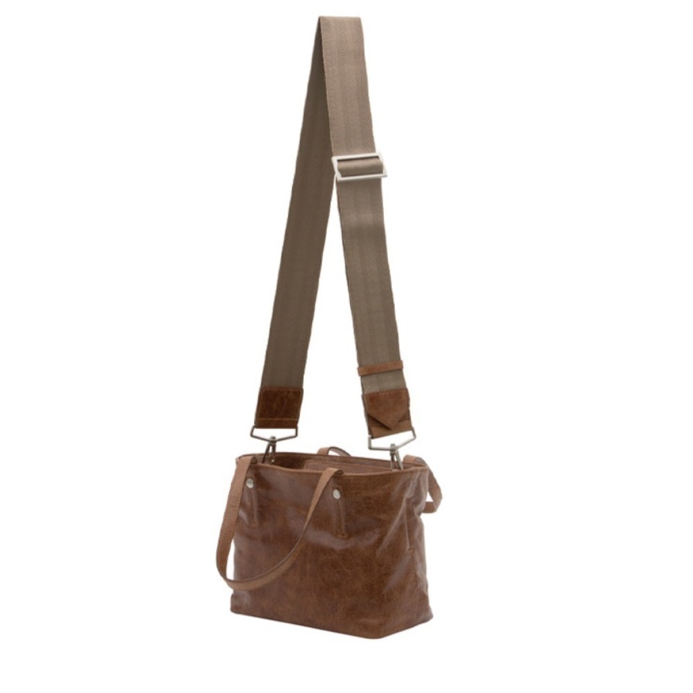 MINITMUTE 3 WAY REMOOD BROWN BAG. ITALY COW LEATHER. Very good condition